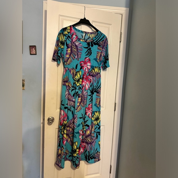 Celeste Tropical Print maxi SOLD - Picture 2 of 3